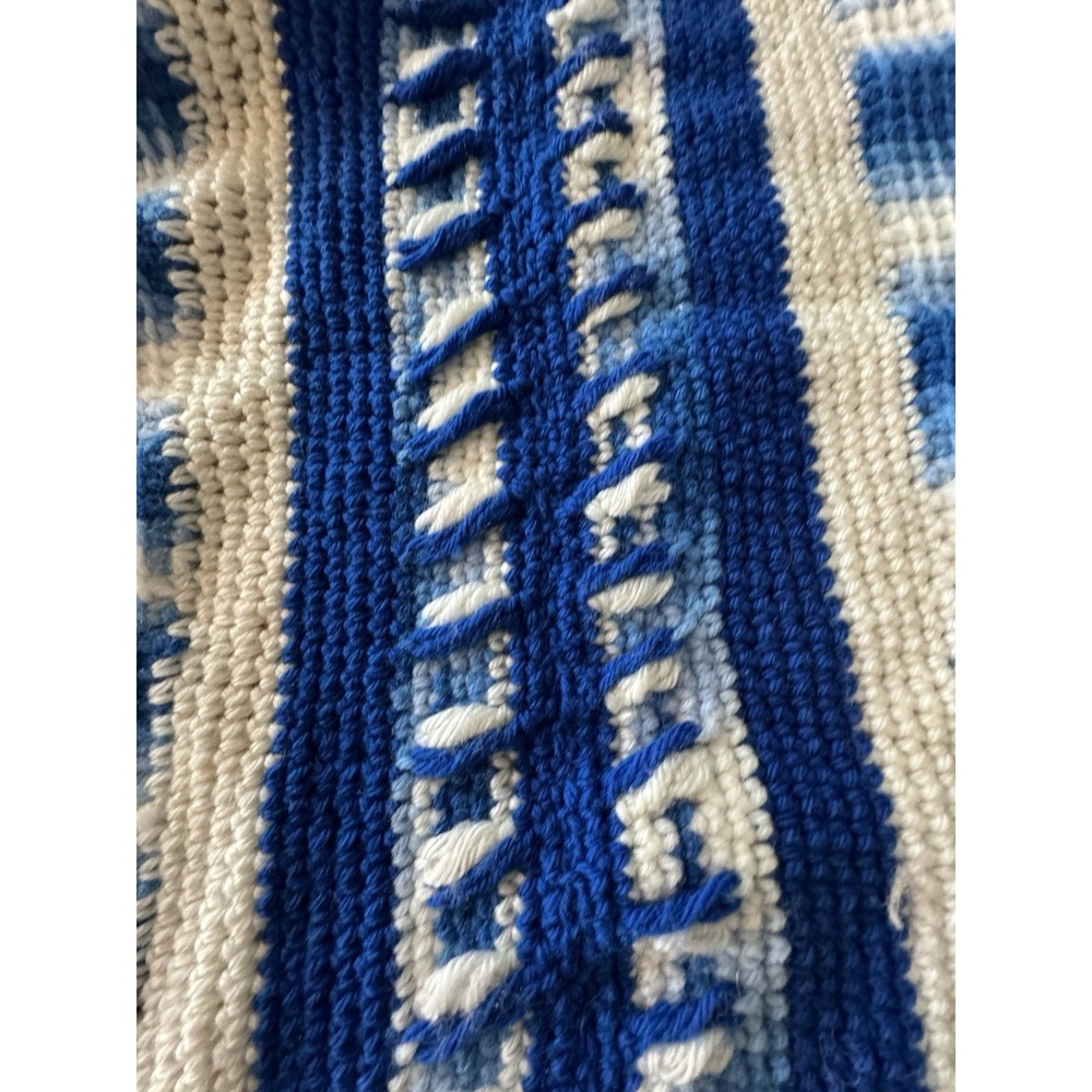 Handmade Crochet Afghan Throw Blue White Artisan Ruffle Shell Border 60 X 72" in - Picture 6 of 13